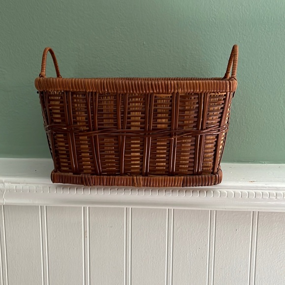 Basket - Picture 1 of 4